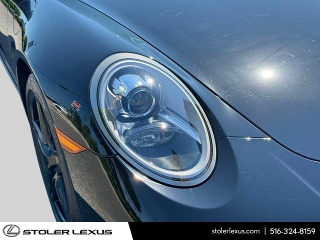 Used 2017 Porsche 911 Carrera RWD image 4