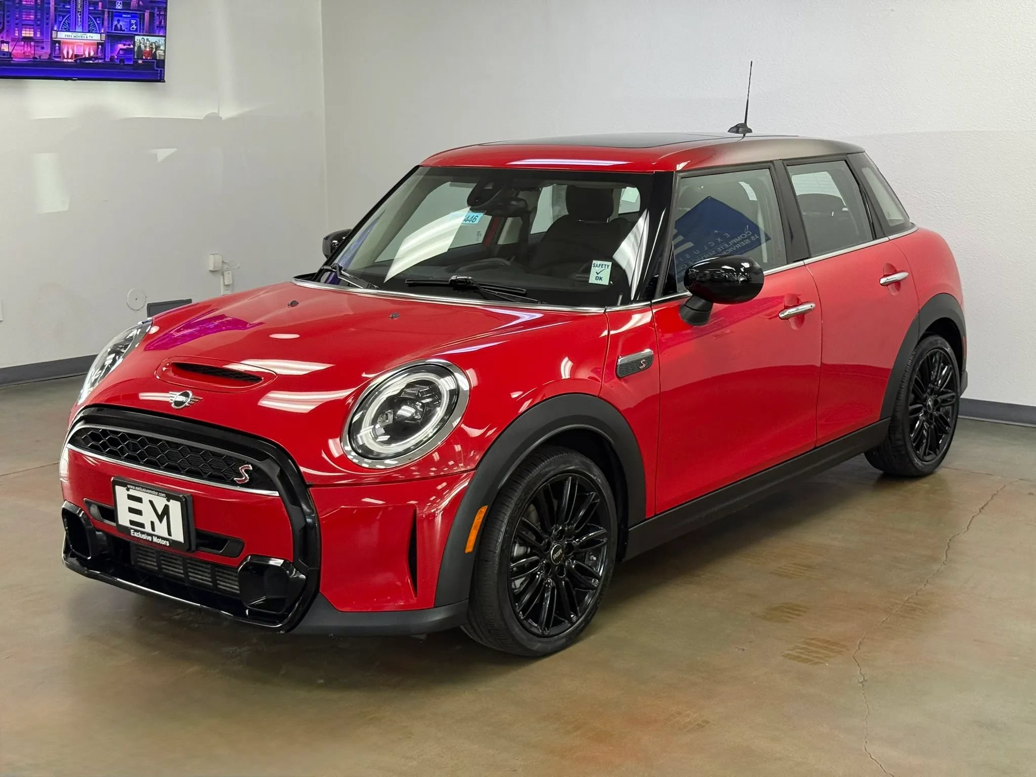 Used 2023 MINI Cooper S FWD image 4
