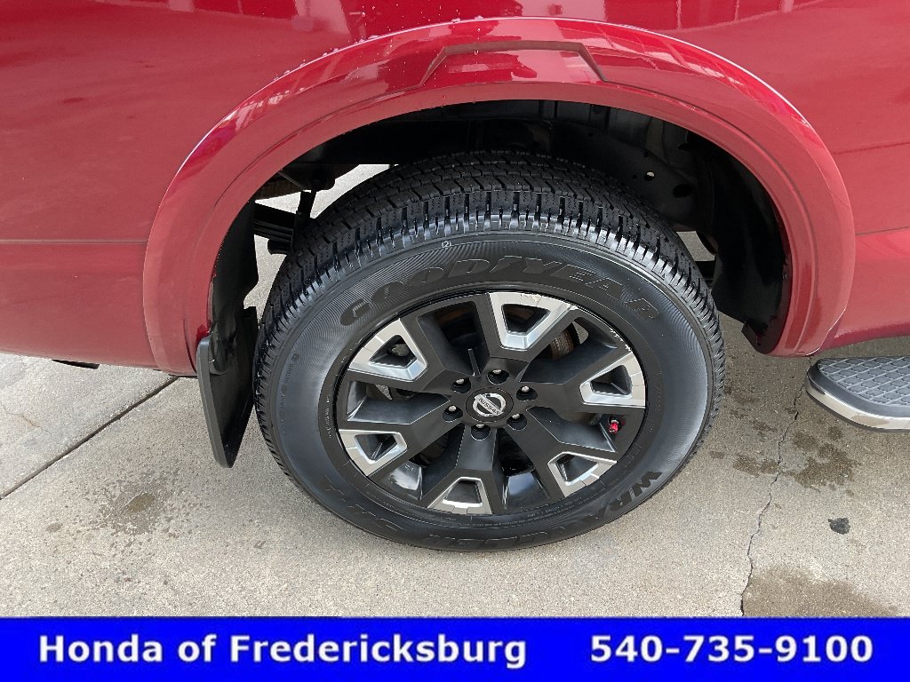 Used 2021 Nissan Titan Platinum Reserve w/ Moonroof Package AWD/4WD image 11