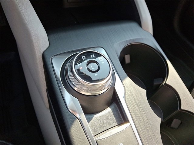 New 2025 Ford Escape SE image 8