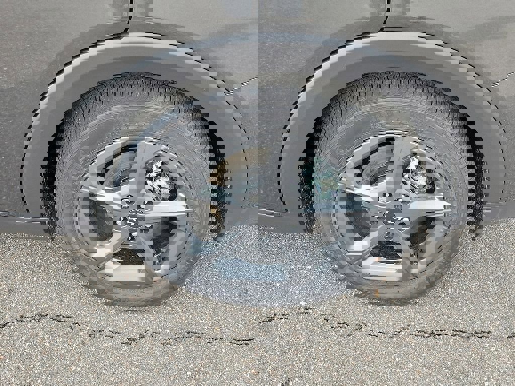 New 2026 Kia K4 LXS image 36