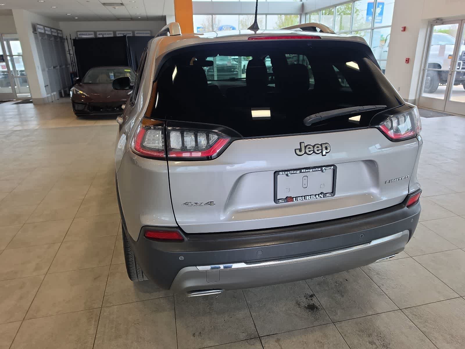 Used 2020 Jeep Cherokee Limited AWD/4WD image 10