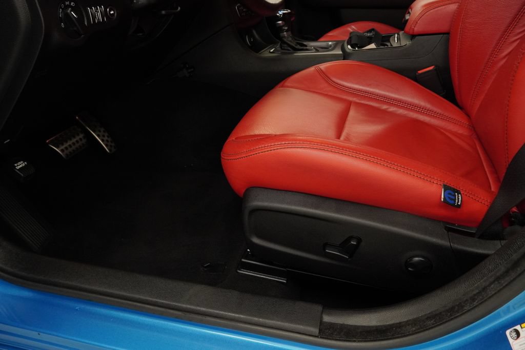 Certified 2023 Dodge Charger R/T w/ Blacktop Package RWD image 42