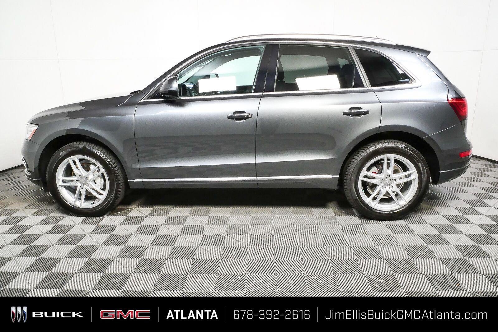 Used 2016 Audi Q5 2.0T Premium Plus w/ Technology Package AWD/4WD image 26