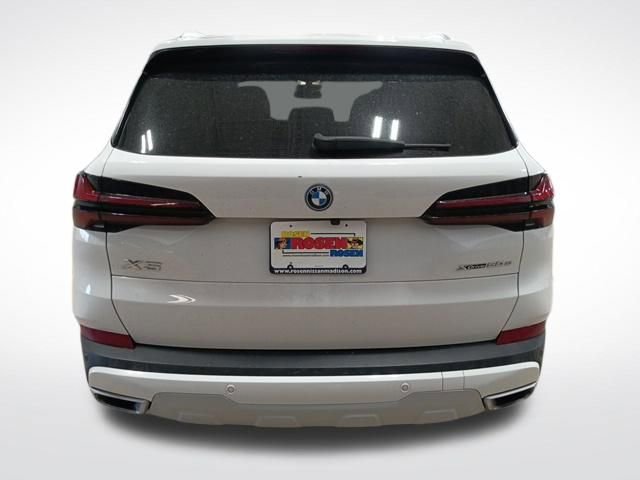 Used 2025 BMW X5 xDrive50e image 33