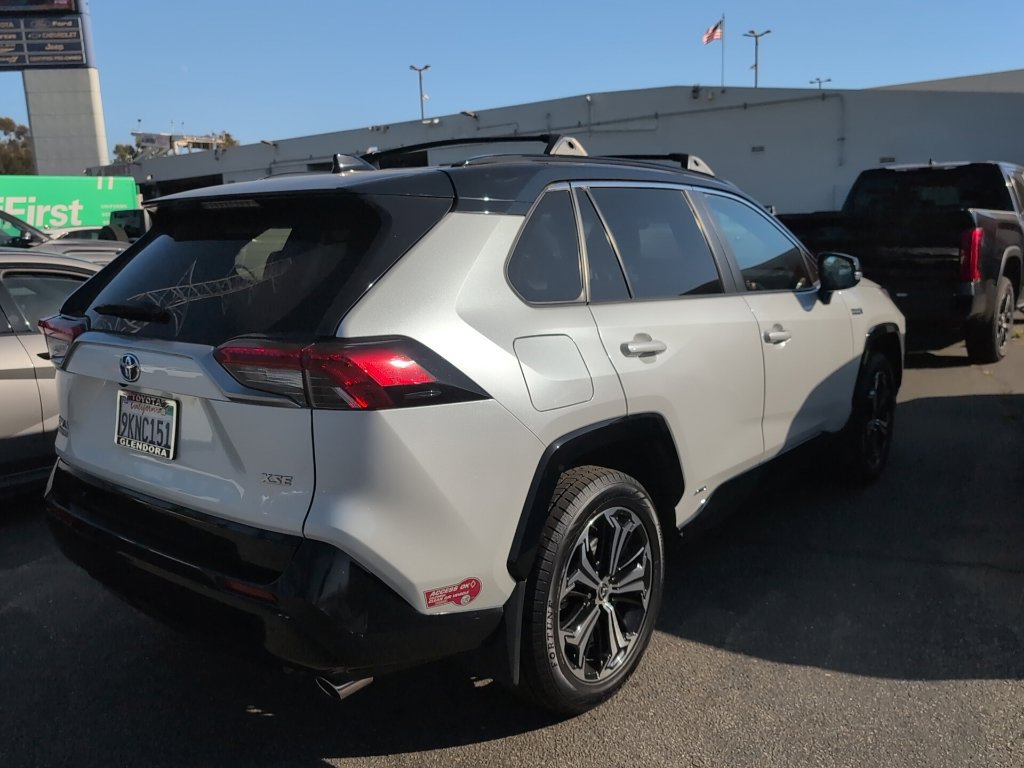 Certified 2024 Toyota RAV4 XSE w/ Weather Package AWD/4WD image 6