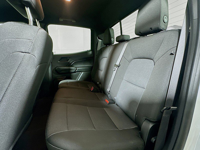 Used 2025 Chevrolet Colorado Trail Boss image 21