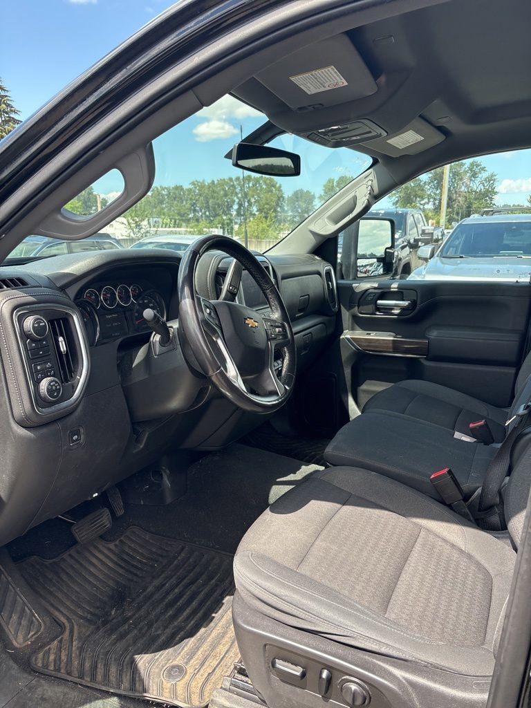 Used 2022 Chevrolet Silverado 3500 LT w/ Convenience Package AWD/4WD image 9