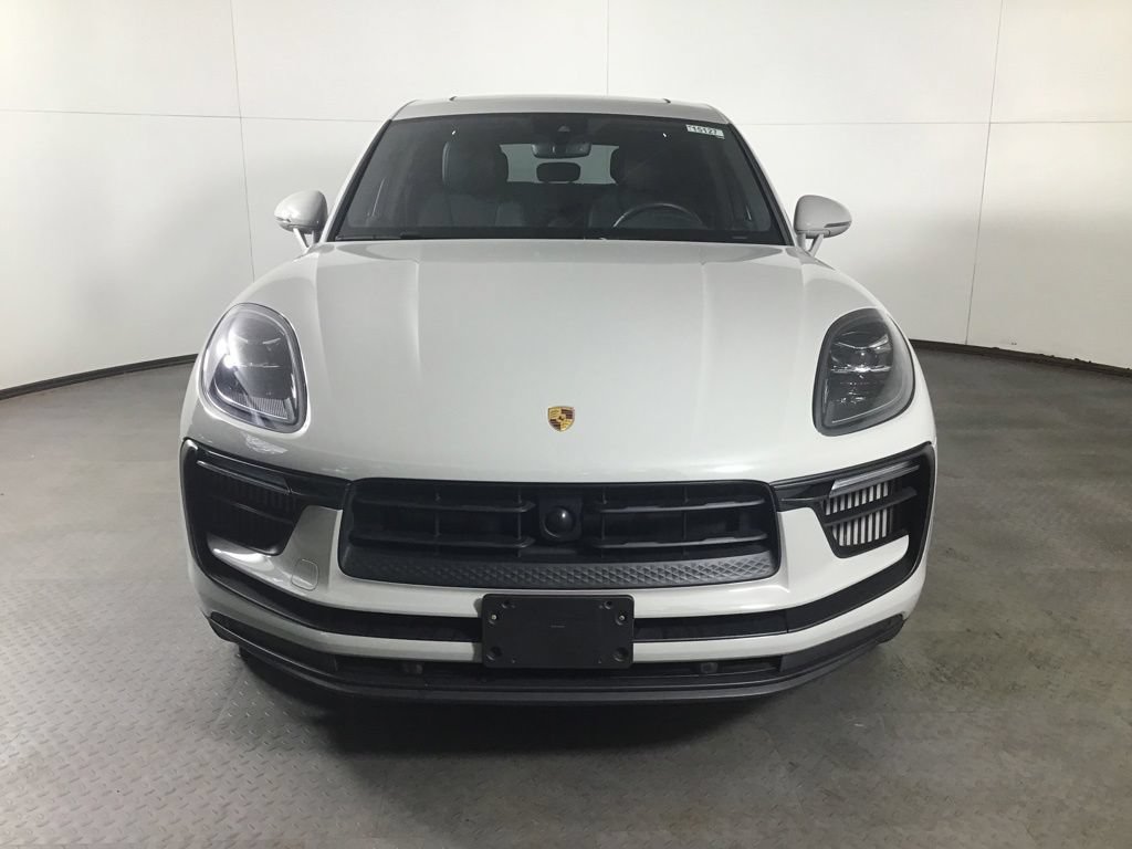 Certified 2023 Porsche Macan S AWD/4WD image 10