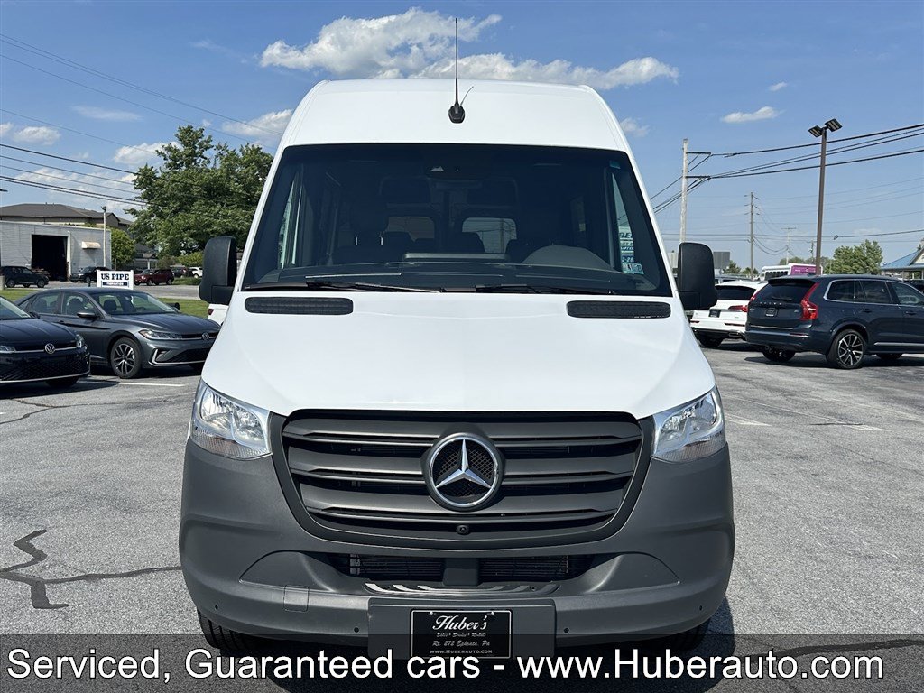 Used 2024 Mercedes-Benz Sprinter 2500 image 2