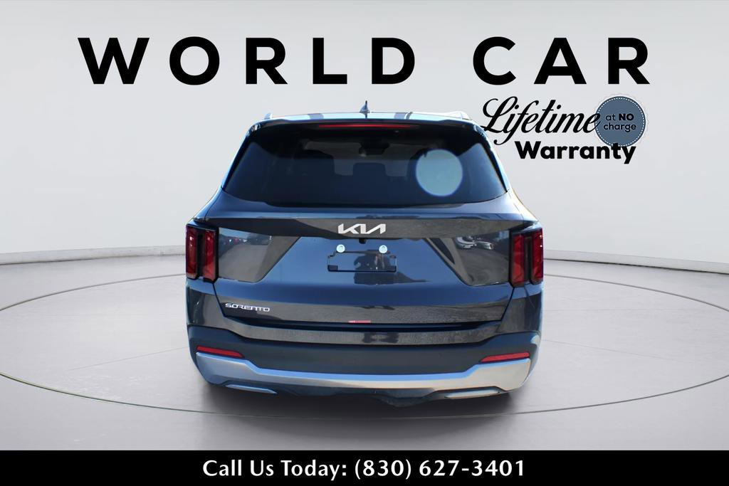 New 2025 Kia Sorento S w/ Panoramic Sunroof Package image 5