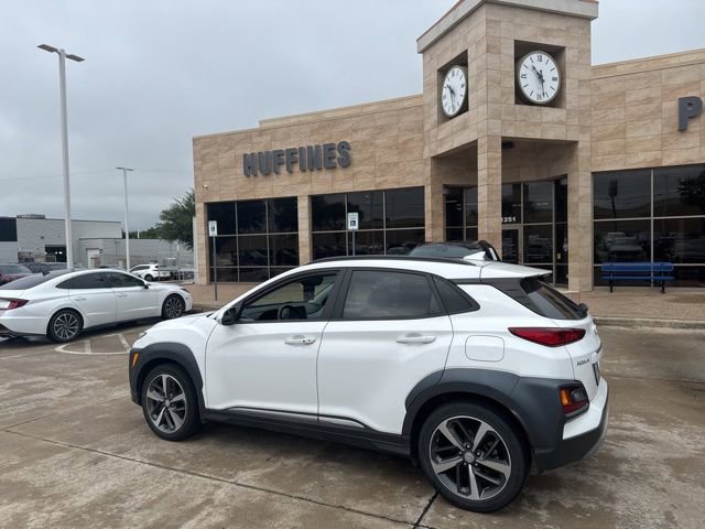 Used 2021 Hyundai Kona Limited w/ Cargo Package FWD image 9