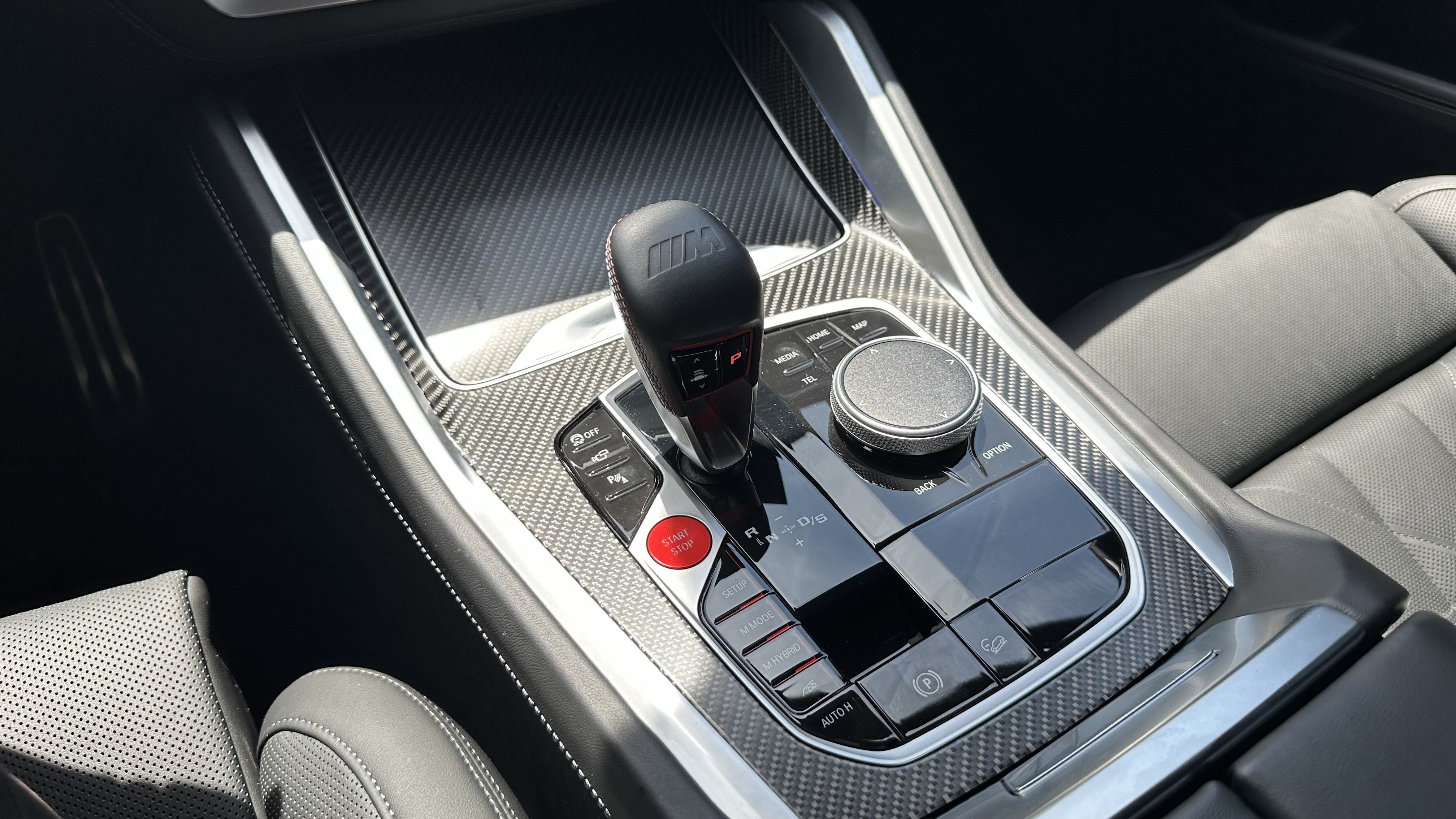 Certified 2025 BMW XM AWD/4WD image 27