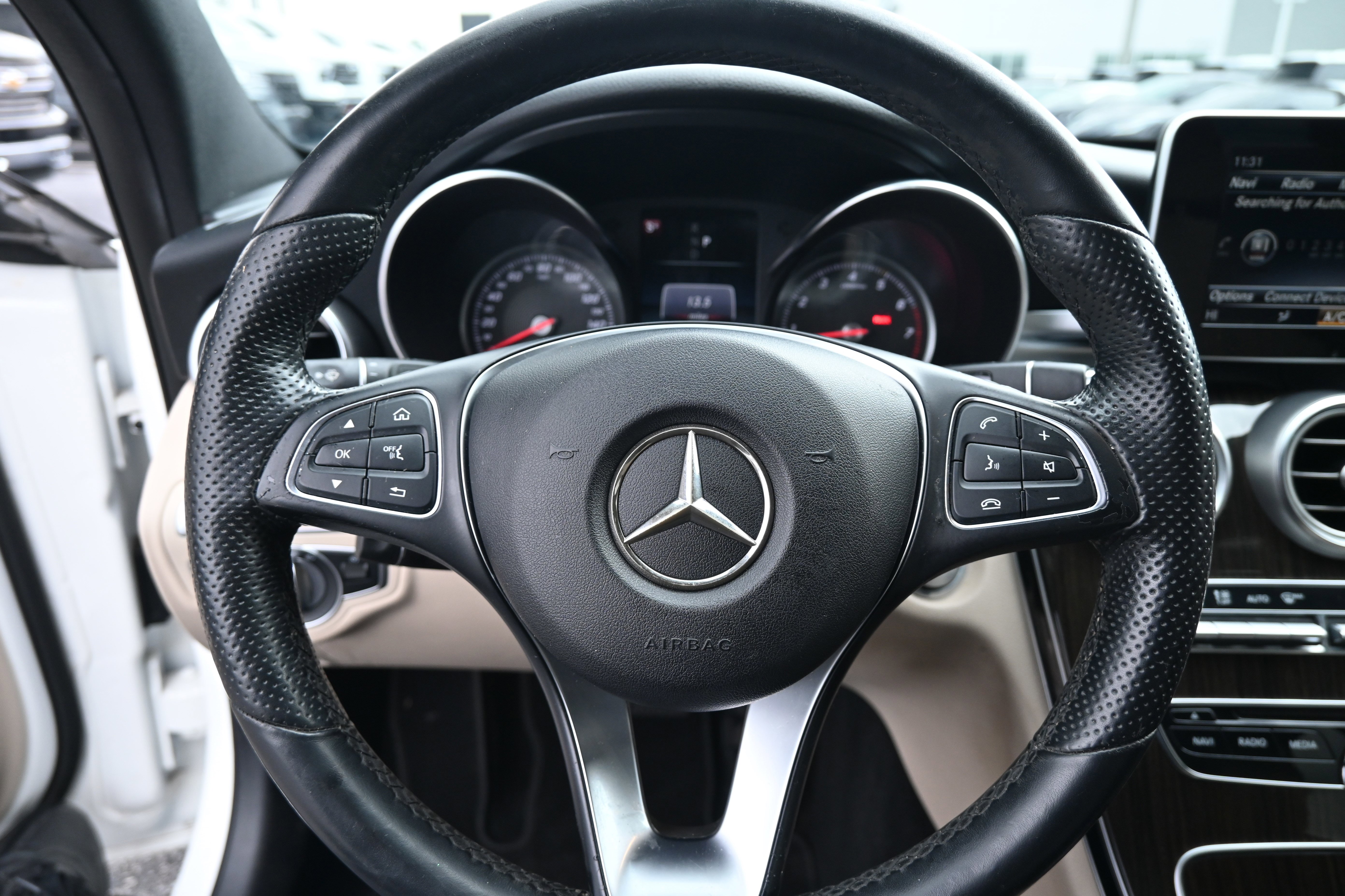 Used 2018 Mercedes-Benz C 300 4MATIC Sedan image 19