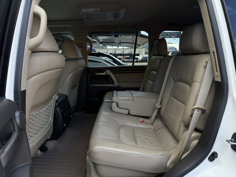 Used 2011 Toyota Land Cruiser 4WD image 53