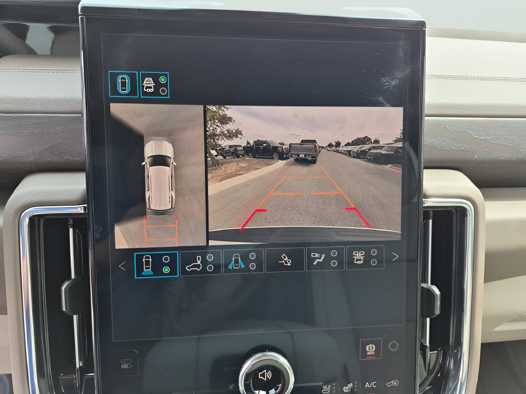 New 2026 GMC Yukon Denali w/ Denali Reserve Package AWD/4WD image 26