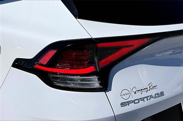 Used 2024 Kia Sportage EX image 20