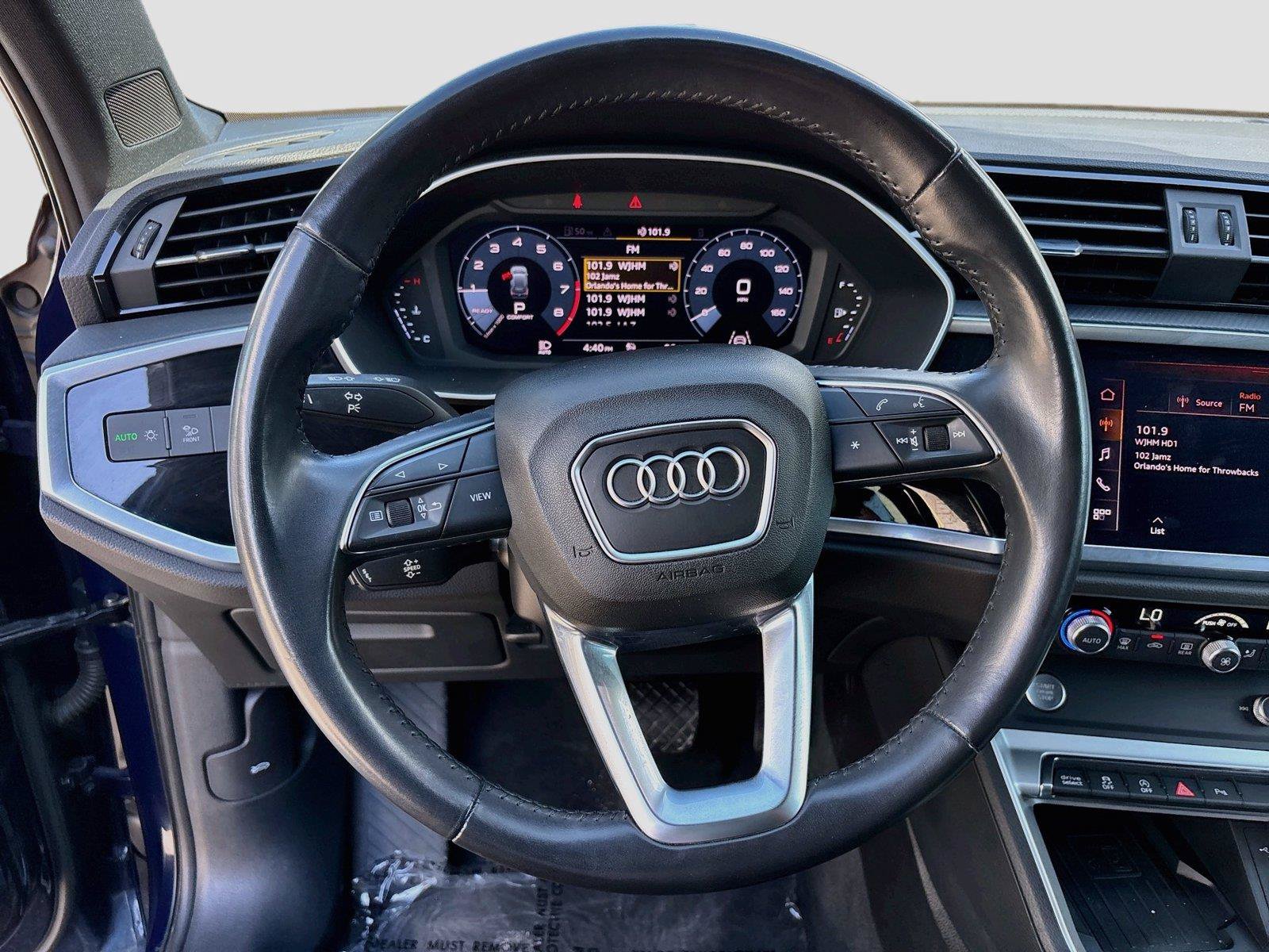 Used 2020 Audi Q3 2.0T Premium Plus w/ Premium Plus Package AWD/4WD image 11