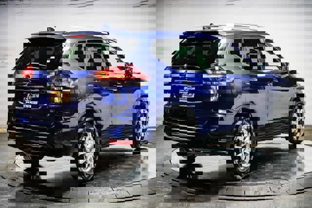 Used 2020 Nissan Rogue SV image 4