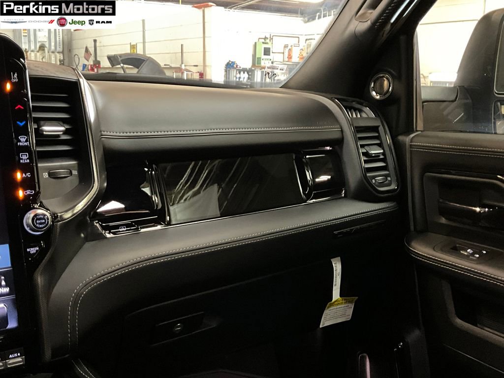 New 2026 RAM 2500 Limited image 9