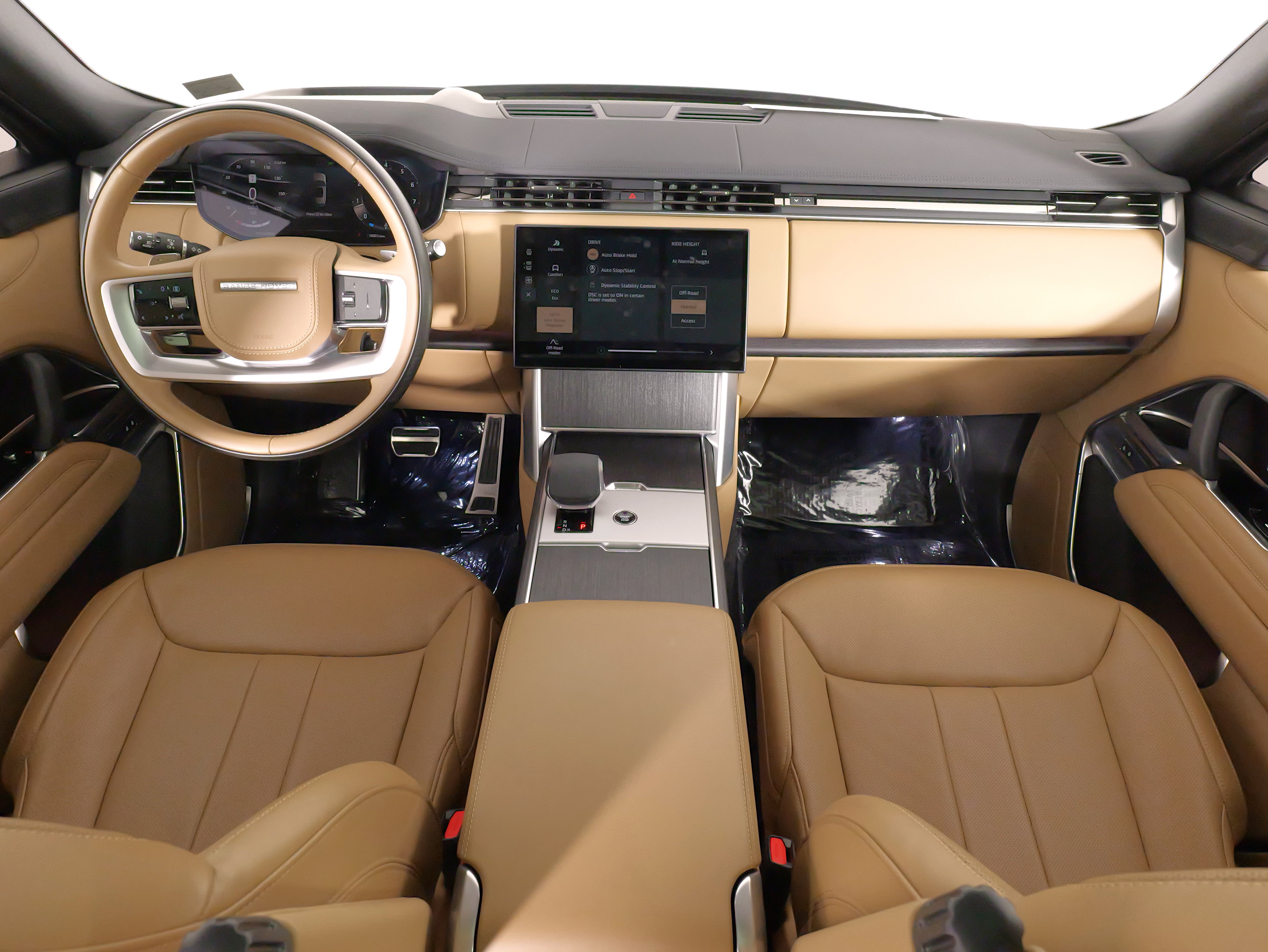 Used 2025 Land Rover Range Rover Long Wheelbase SE AWD/4WD image 46