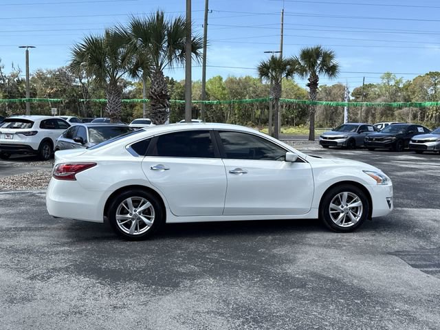 Used 2013 Nissan Altima 2.5 SV image 6
