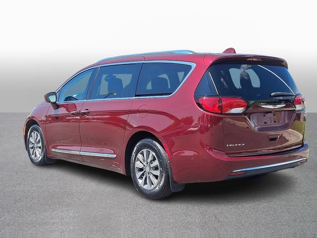 Used 2019 Chrysler Pacifica Touring-L Plus w/ Advanced Safetytec Group FWD image 6