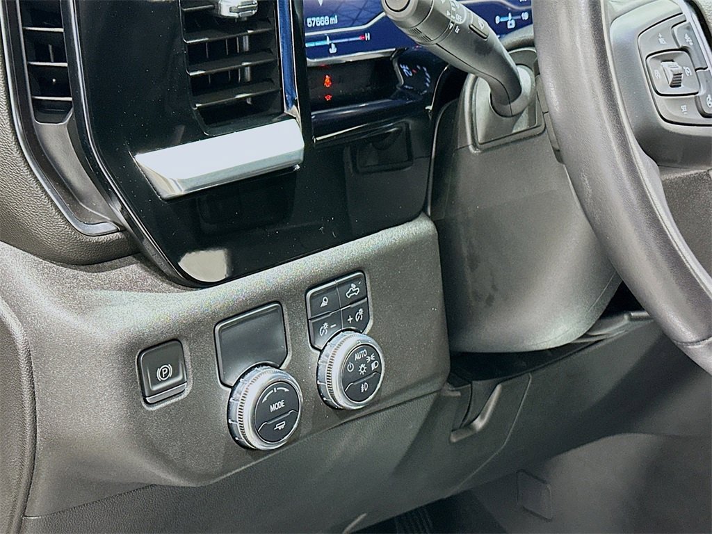 Used 2023 GMC Sierra 1500 Elevation w/ Elevation Premium Package image 10