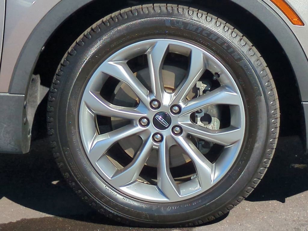 Used 2019 Lincoln MKC Select w/ Select Plus Package image 11