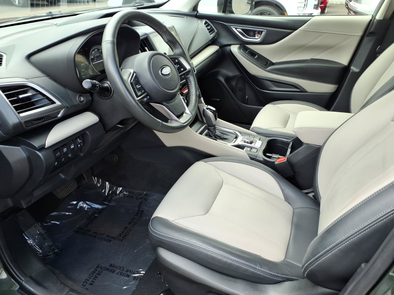 Used 2023 Subaru Forester Limited AWD/4WD image 11