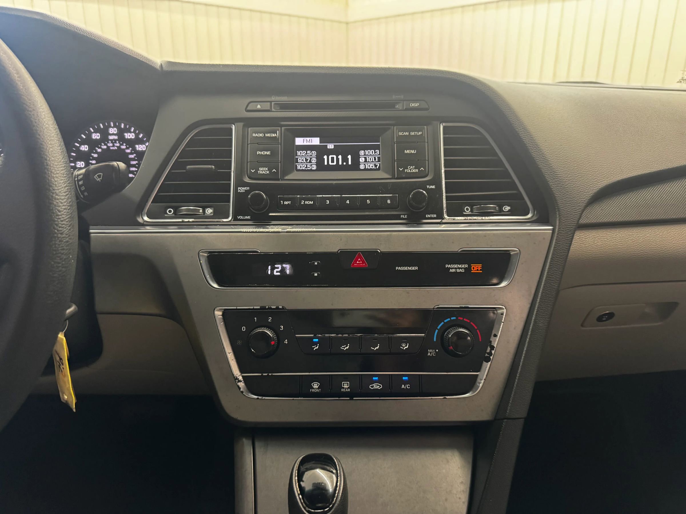 Used 2017 Hyundai Sonata SE image 14