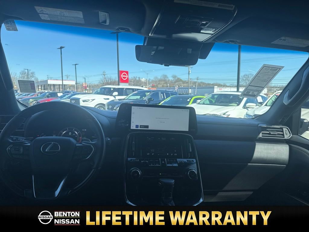 Used 2023 Lexus LX 600 4WD w/ Accessory Package (Z1) image 14