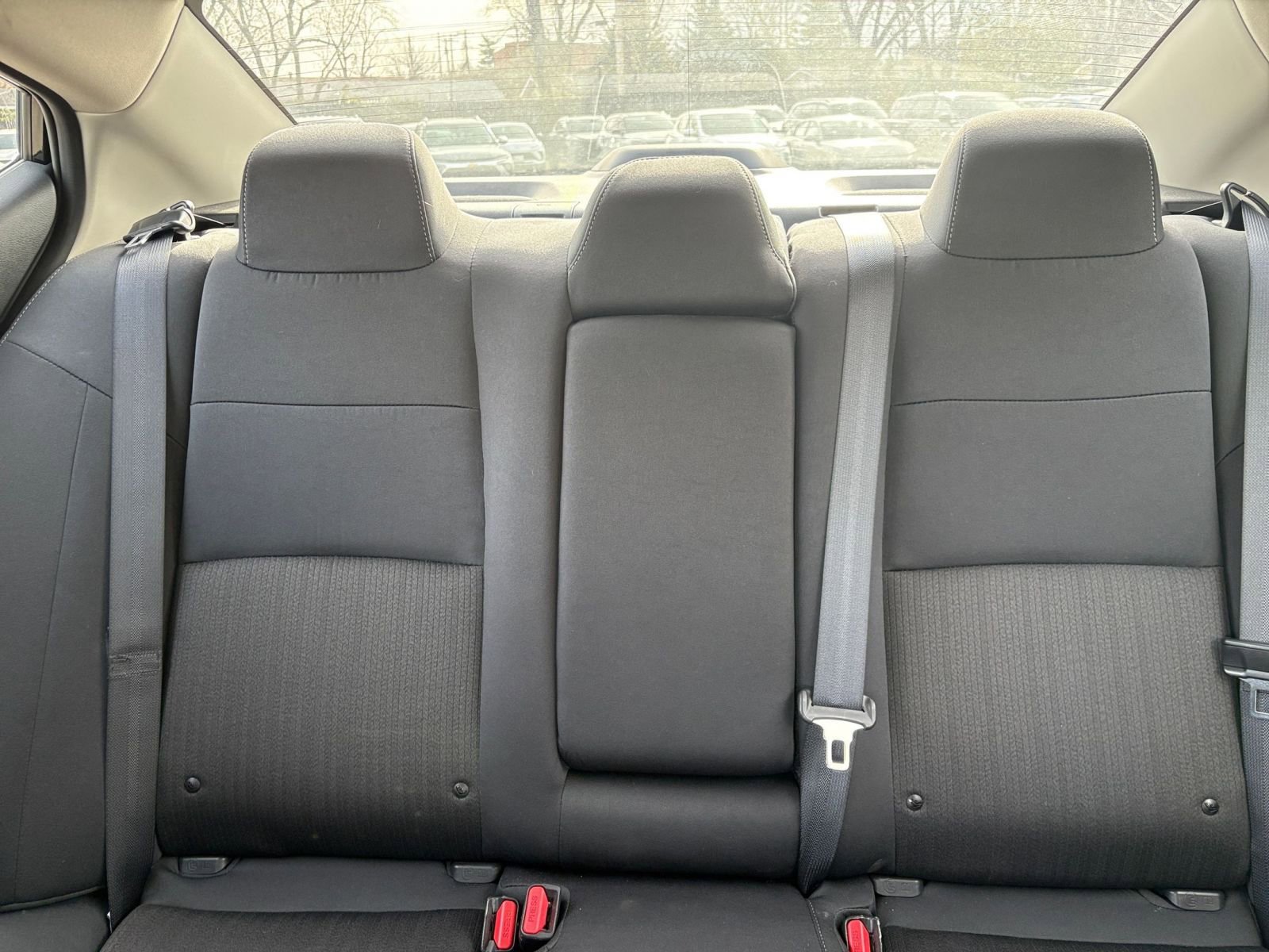 Used 2025 Nissan Altima 2.5 SV FWD image 37