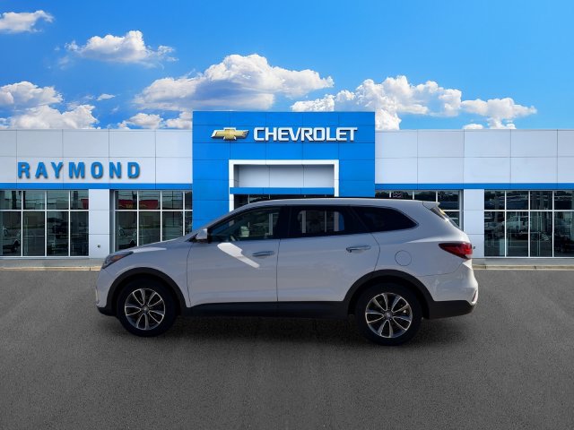 Used 2017 Hyundai Santa Fe SE AWD/4WD image 6