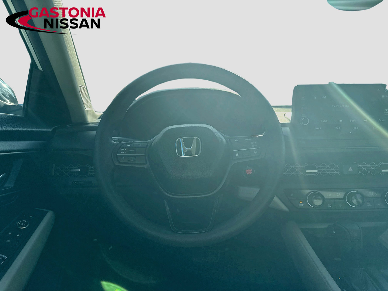 Used 2026 Honda Accord SE image 30