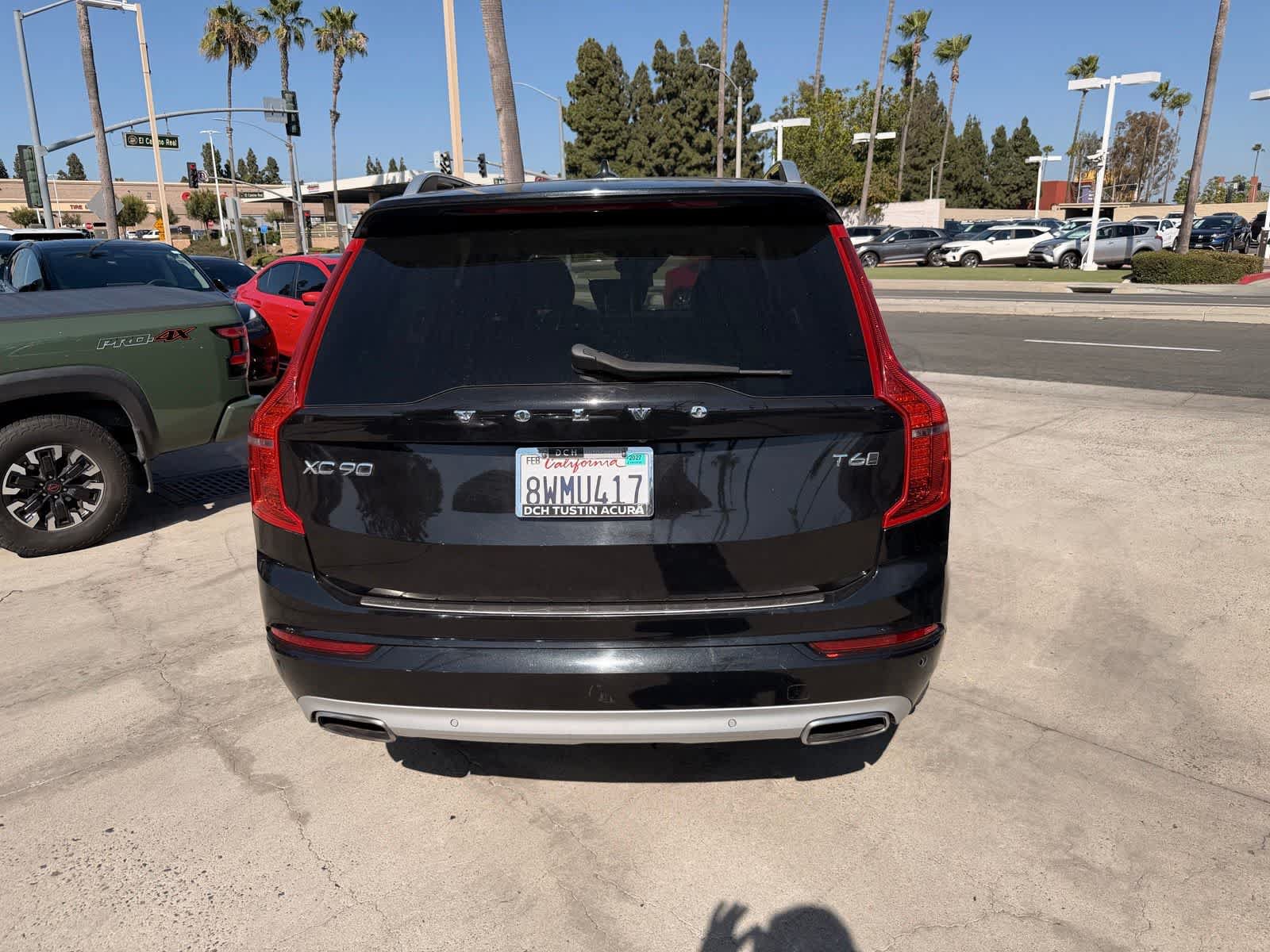 Used 2018 Volvo XC90 T6 Momentum w/ Convenience Package AWD/4WD image 4