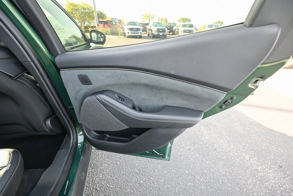 Certified 2024 Ford Mustang Mach-E GT w/ Bronze Appearance Package image 30