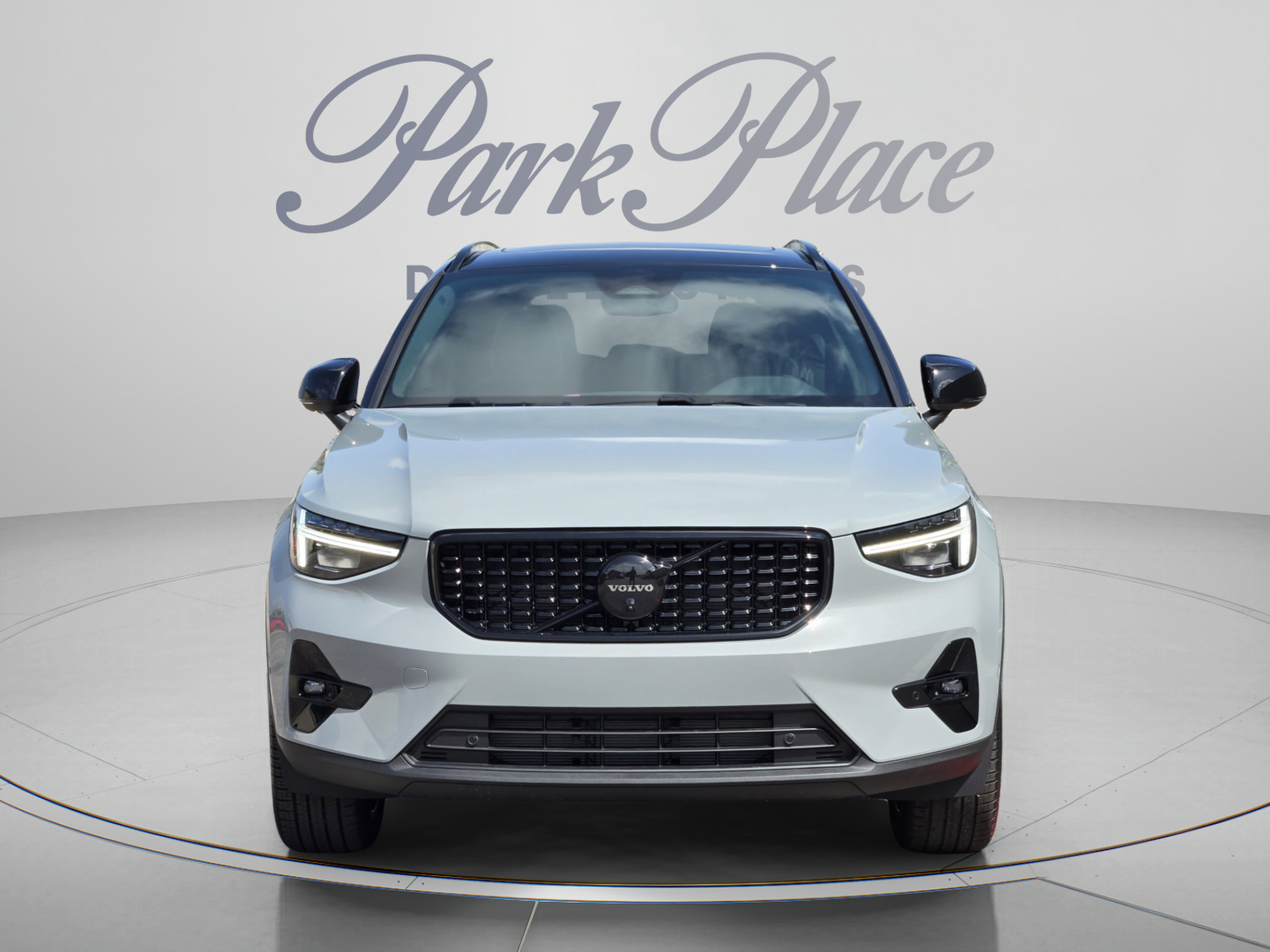New 2026 Volvo XC40 B5 Ultra w/ Protection Package Premier AWD/4WD image 9