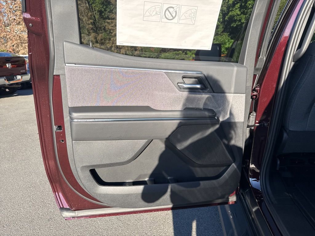 New 2026 GMC Sierra EV Elevation image 40