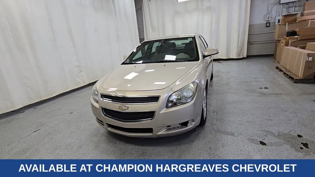 Used 2009 Chevrolet Malibu LT w/ HFV6 Engine Package image 3
