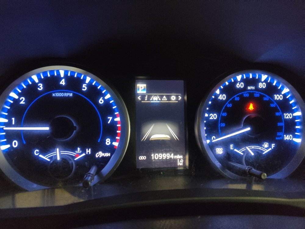 Used 2018 Toyota Highlander LE image 23