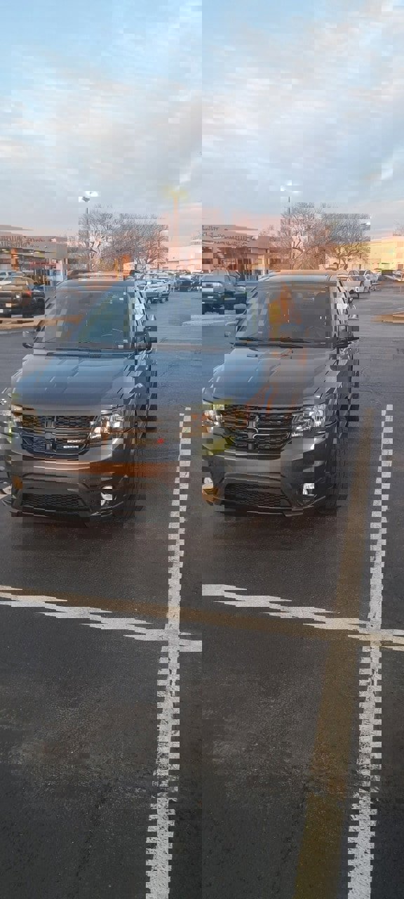 Used 2019 Dodge Journey SE w/ Premium Group image 7