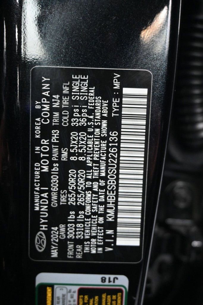 Used 2025 Genesis GV80 2.5T Advanced AWD/4WD image 9