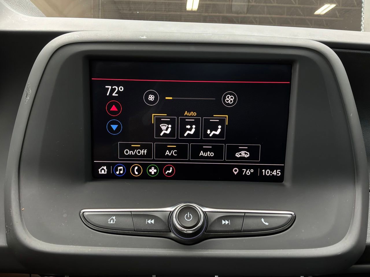 Used 2022 Chevrolet Camaro LT RWD image 27