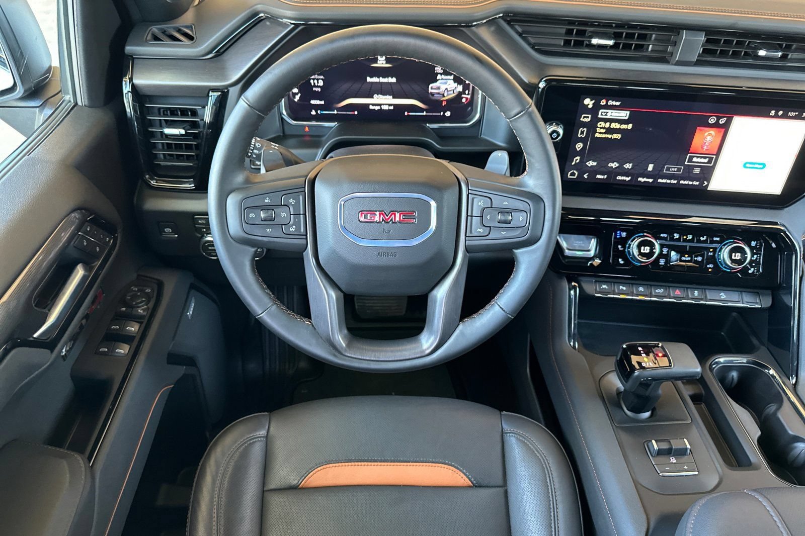 Used 2026 GMC Sierra 1500 AT4 w/ Technology Package AWD/4WD image 15