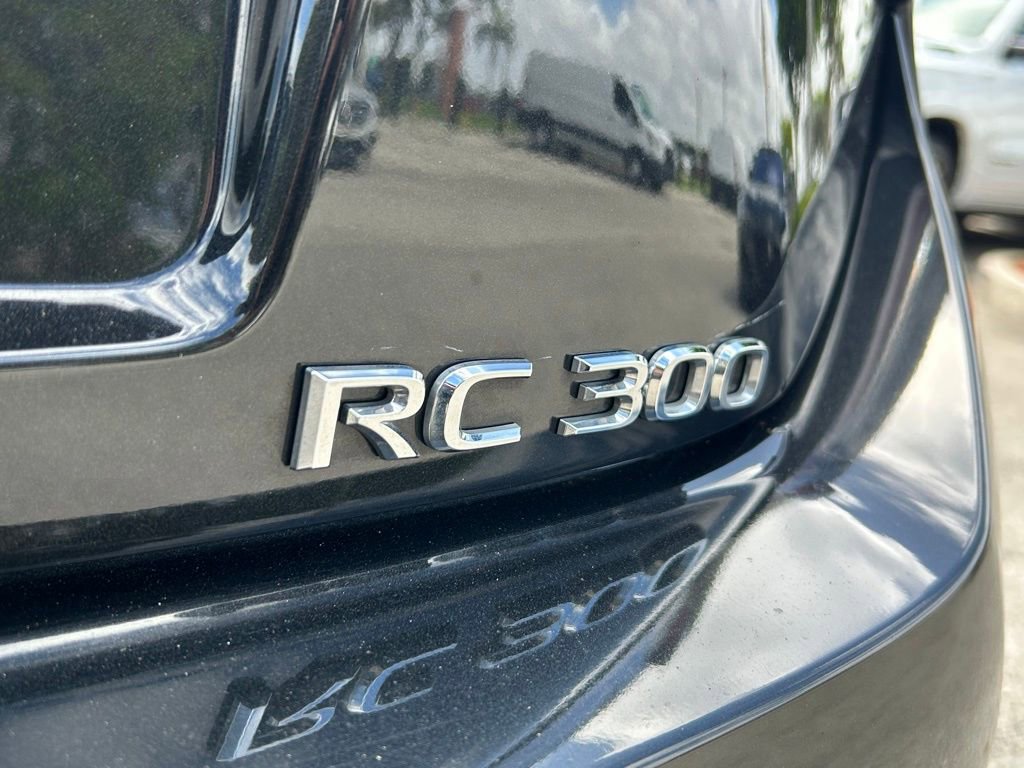 Used 2023 Lexus RC 300 RWD image 39