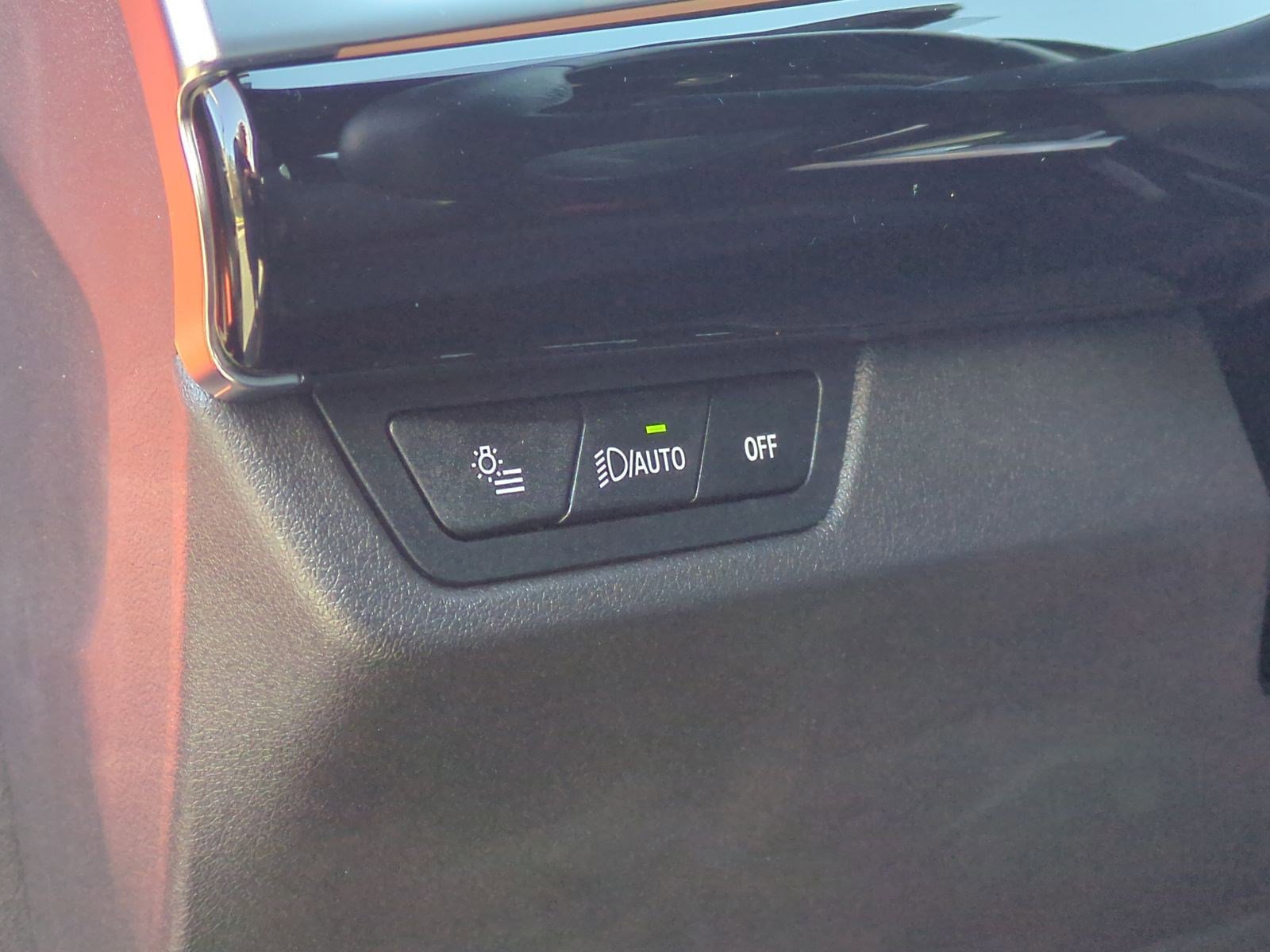 Used 2025 BMW X1 xDrive28i image 18