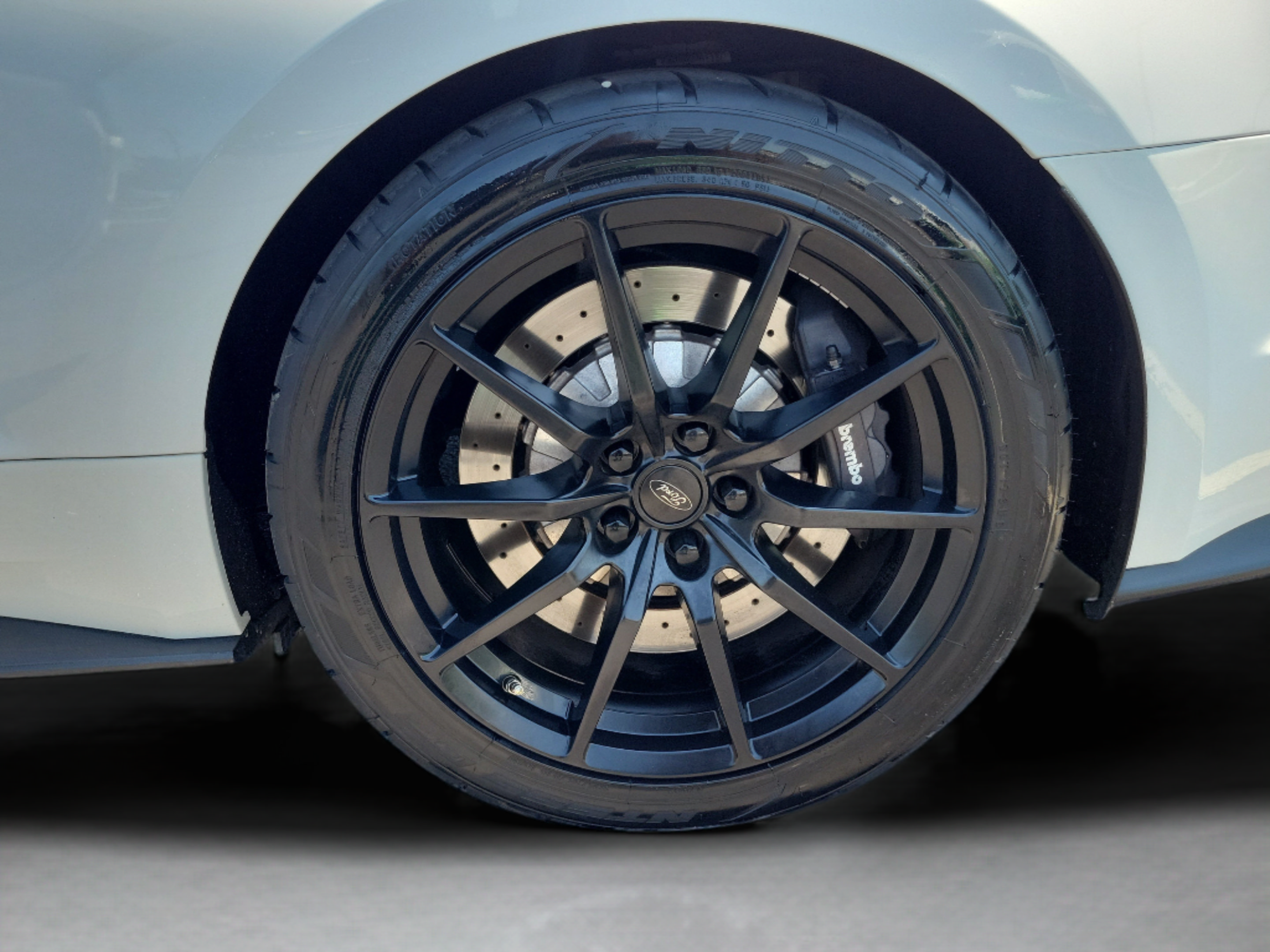 Used 2017 Ford Mustang Shelby GT350 RWD image 25