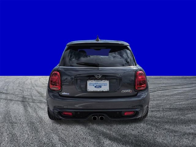 Used 2019 MINI Cooper S w/ Signature Upholstery Package image 5