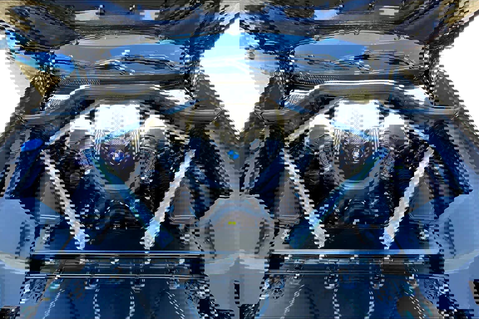 Used 2021 BMW X5 M50i w/ Executive Package image 57